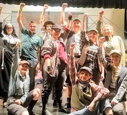 Some-of-the-Newsies-cast-from-the-play-that-CHS-put-on-in-early-December..jpg