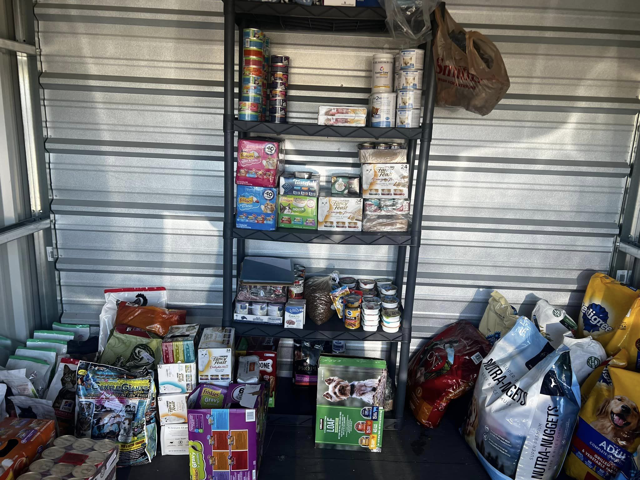 Carbon Cat Rescue’s Food Pantry Open this Weekend ETV News