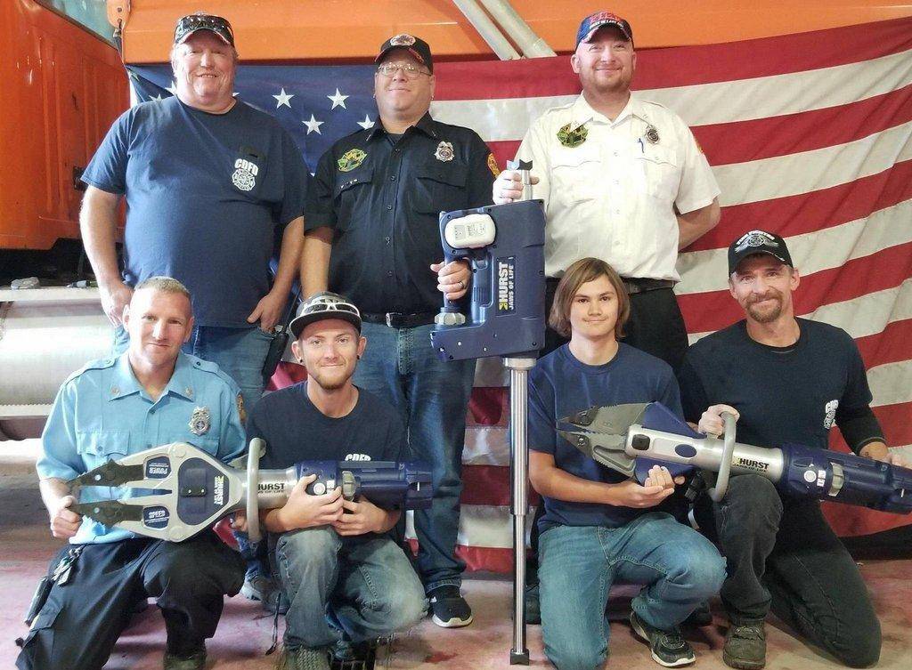 Castle-Dale-fire-department-with-their-new-equipment.jpg