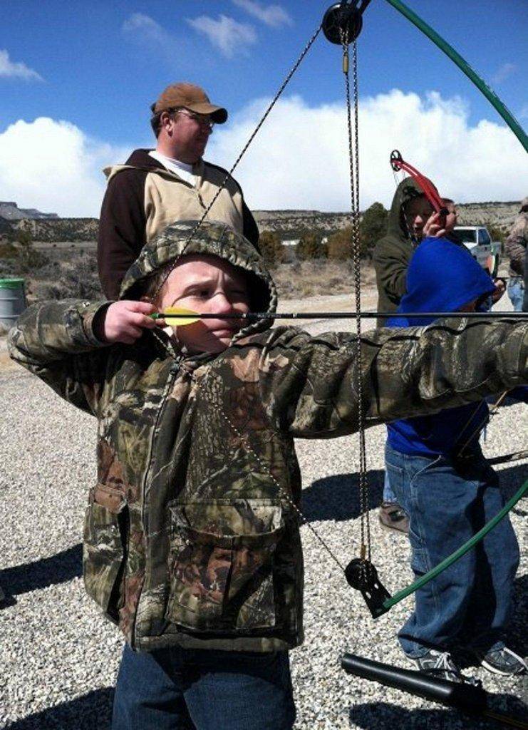 Conner-Bulkley-of-Price-at-No.-Springs-shoot-on-3-23-13.-Tyrel-Mills-supervises-in-background.photo-by-Brent-Stettler.jpg