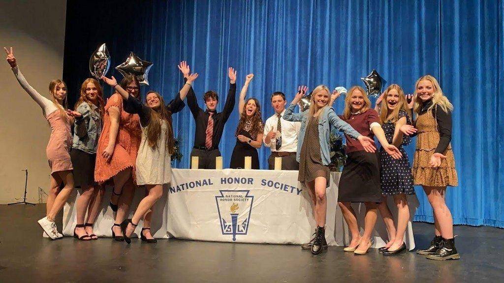 National-Honor-Society-Induction-Ceremony-ETV-News-0021.jpg