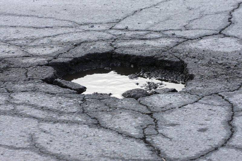 Pothole.jpg