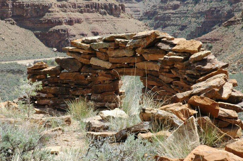 Redman_Village_Nine_Mile_Canyon-800x532-1.jpeg