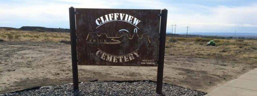 cliffview-cemetery-and-sign-10-11-17.jpg