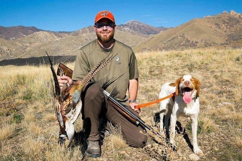 mike_11-2013_pheasant_hunters_jason_robinson_and_dog_1.jpg