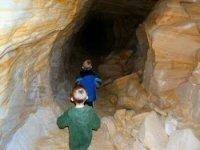 san-rafael-swell-mk-tunnels.4.jpg