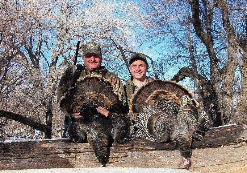 scott_dalebout_4-12-2016_father_son_and_turkey_1.jpg