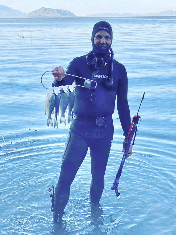 steven-gottfredson-record-spearfishing-white-bass-2024-05-28.jpg